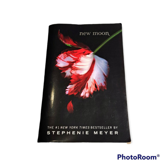 Stephanie Meyer New Moon the twilight saga Book - Picture 7 of 7